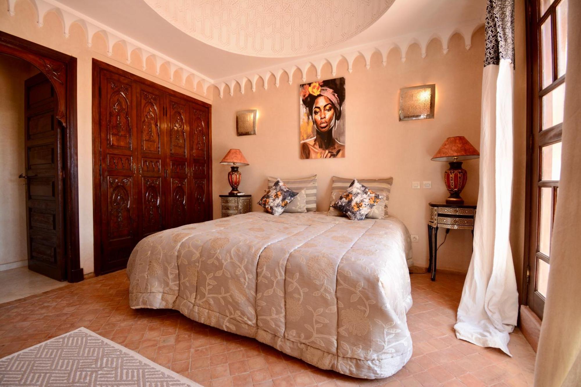 Villa Familiale Dans Privee Au Coeur Dune Oliveraie Marrakesh