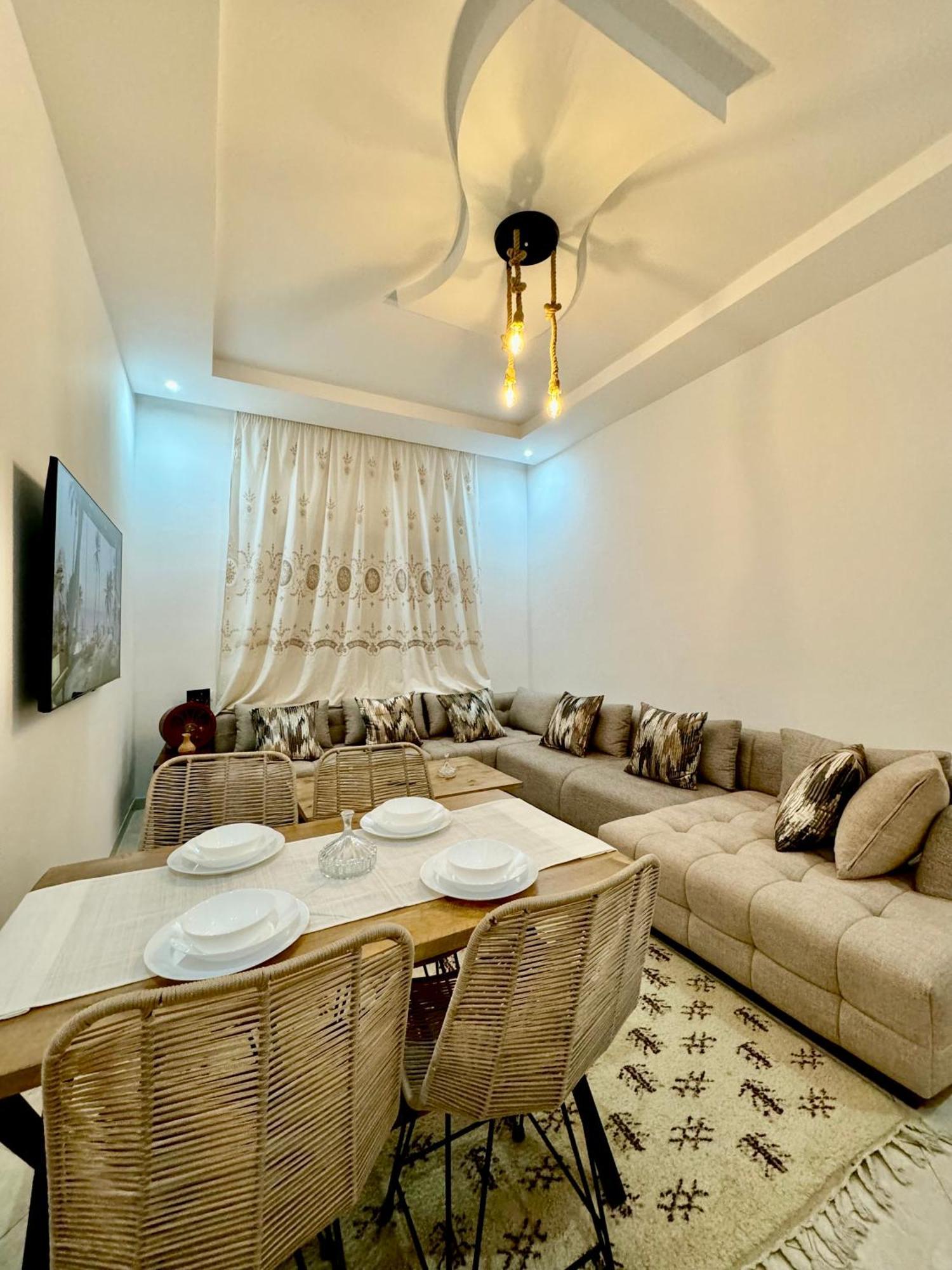 Cosy Luxe Chic Elegant A Marrakech Appartement