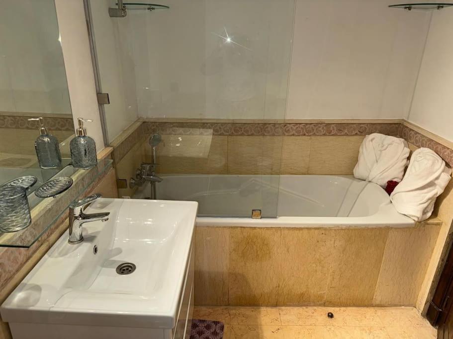 Appartement Avec Piscine *