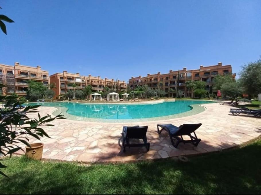 Avec Piscine Appartement *