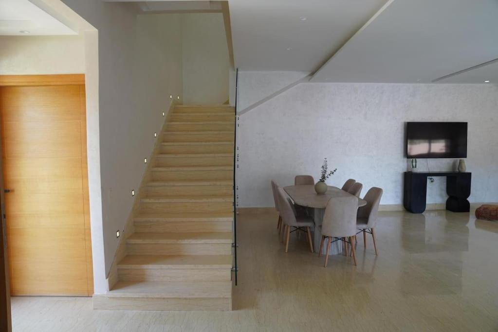 Orient Avec Piscine Privee 3 *
