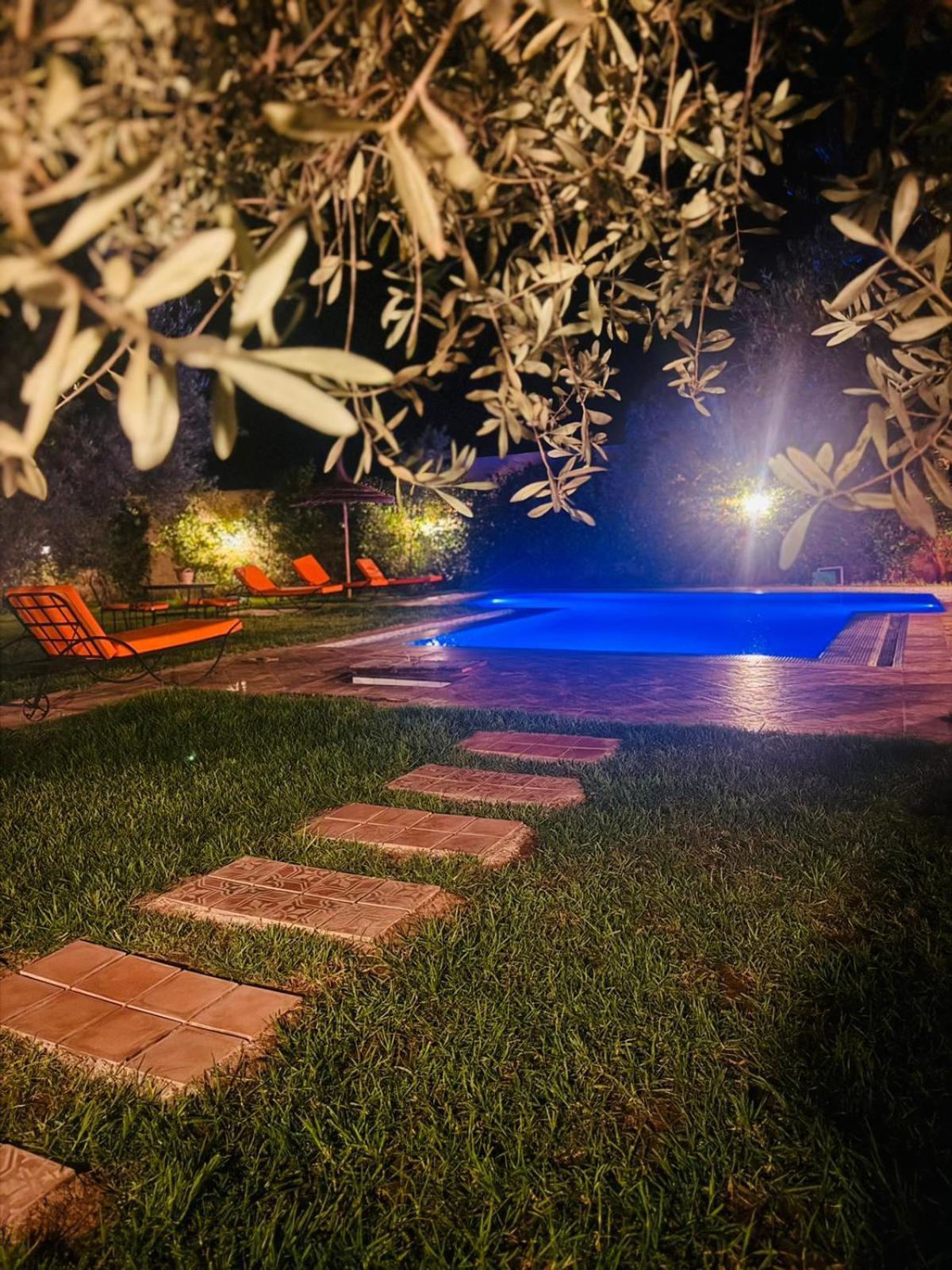 Villa Eden Palace *