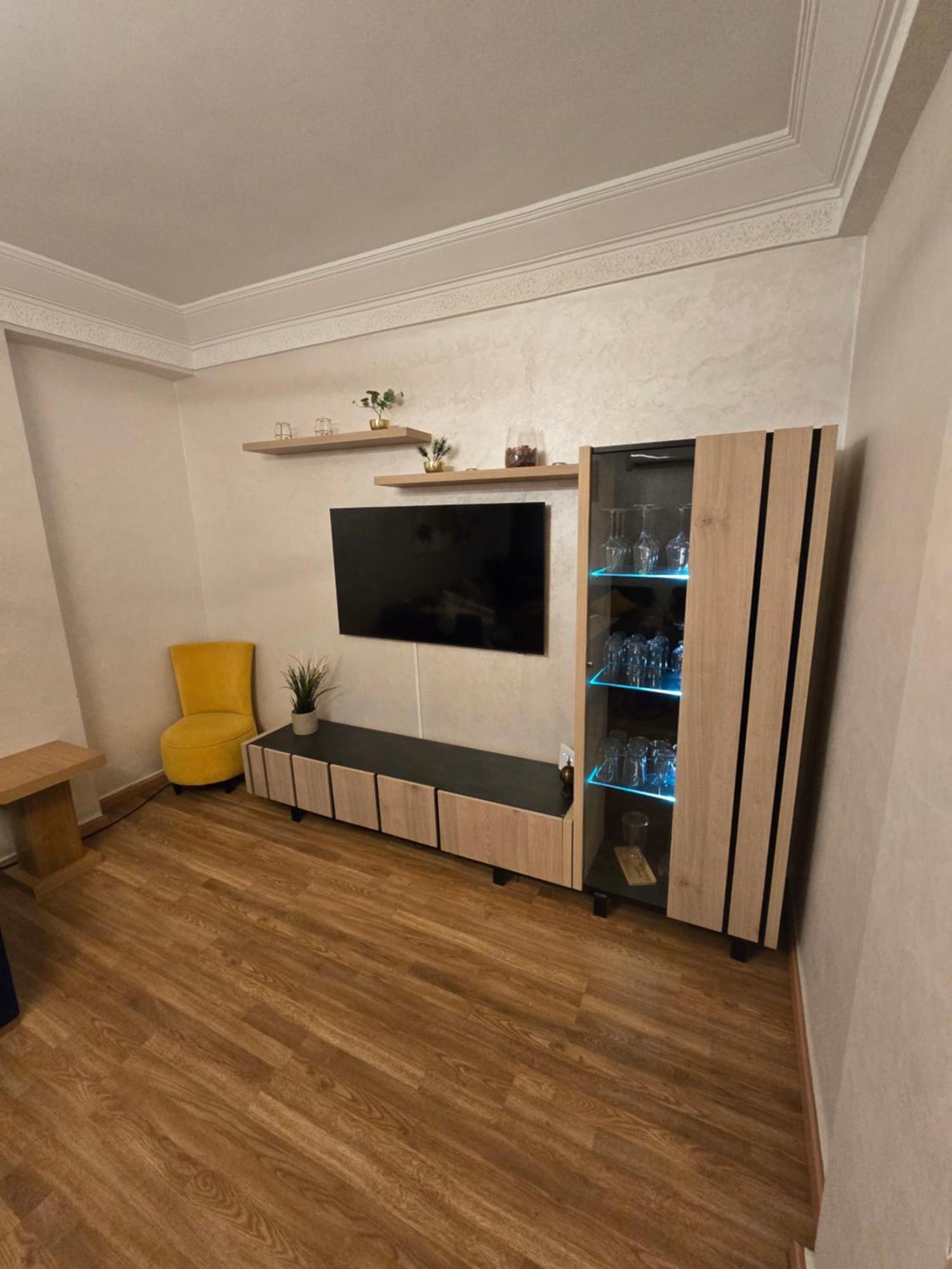 Appartement Moderne Avec Piscine
