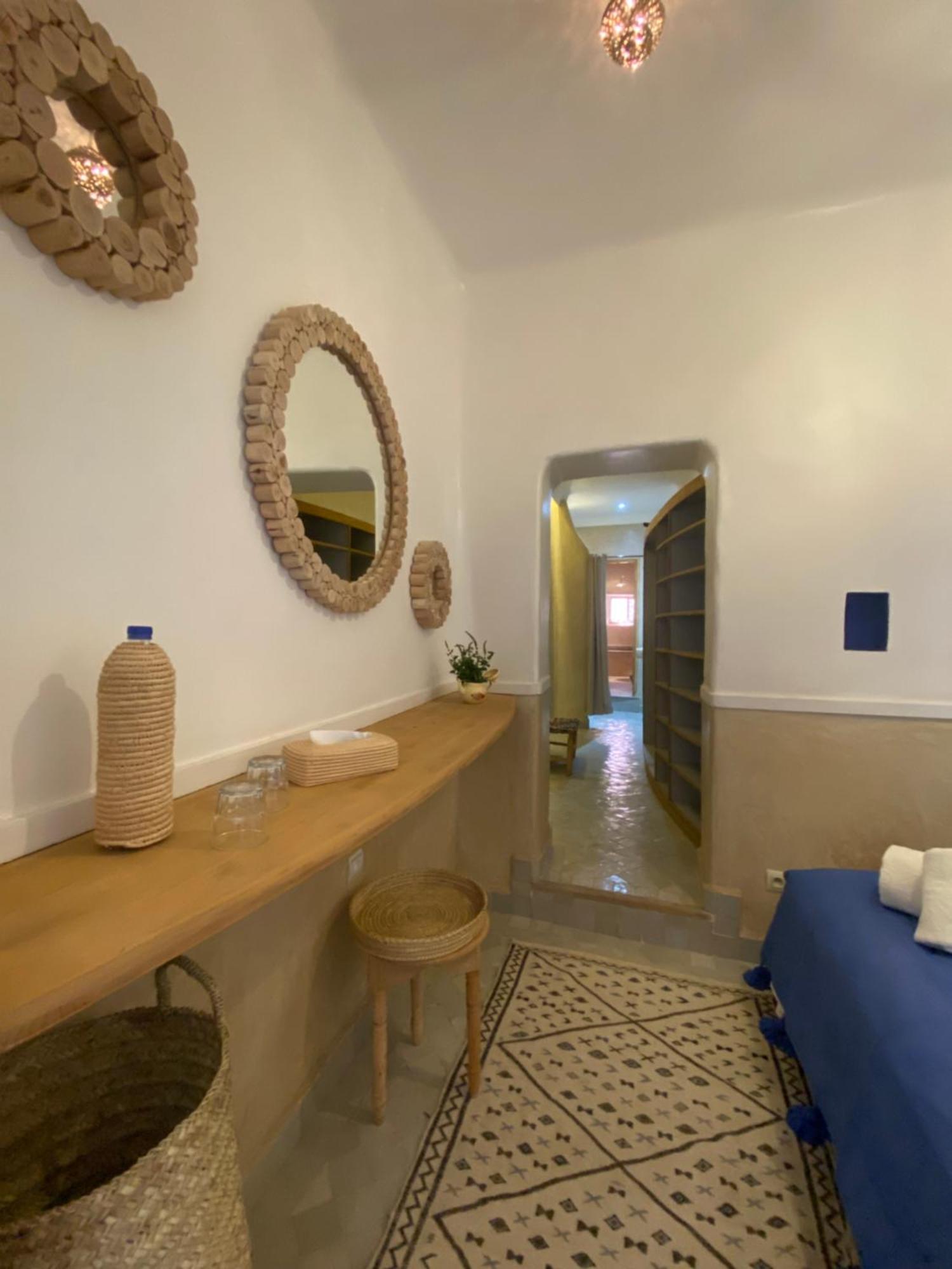 Dar Omi Zahra Riad