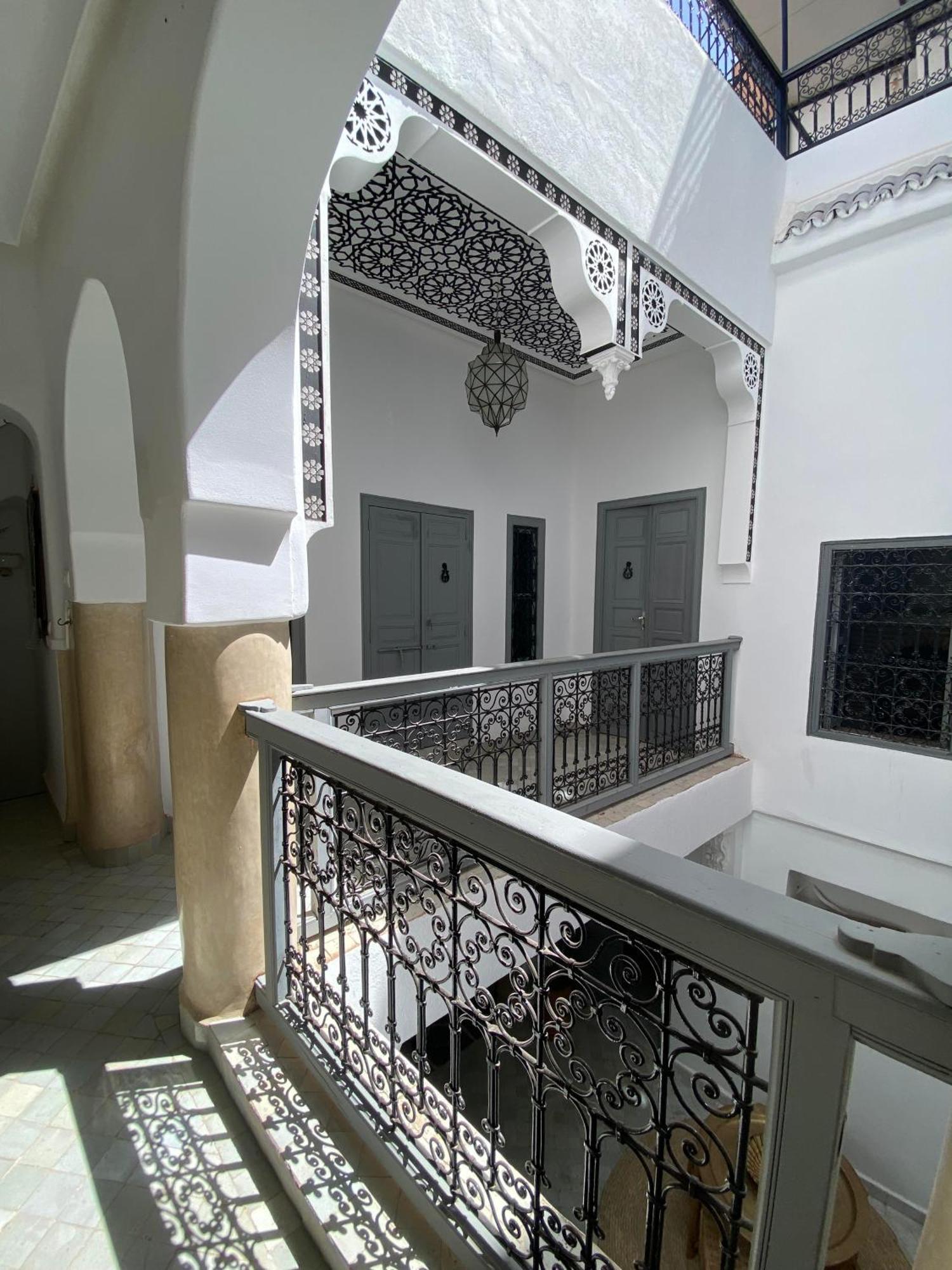 Dar Omi Zahra Riad