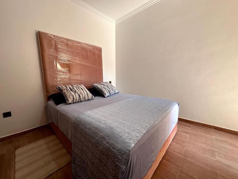 Hivernage Studio Apartment