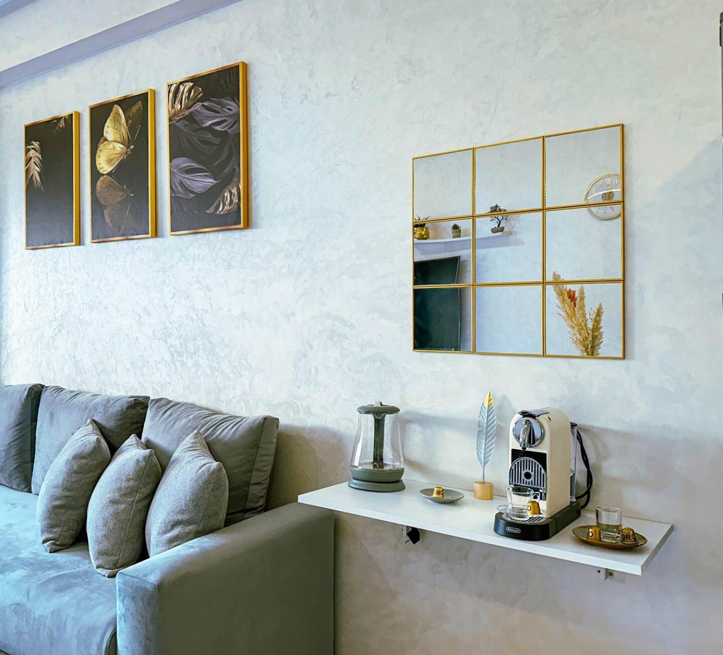 Hivernage Studio Apartment *