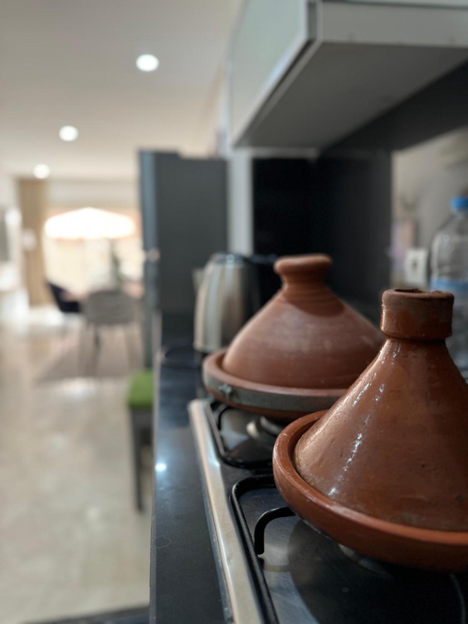 Fresh Modern Flat With Spacious And Bathroom Apartamento Marrakesh