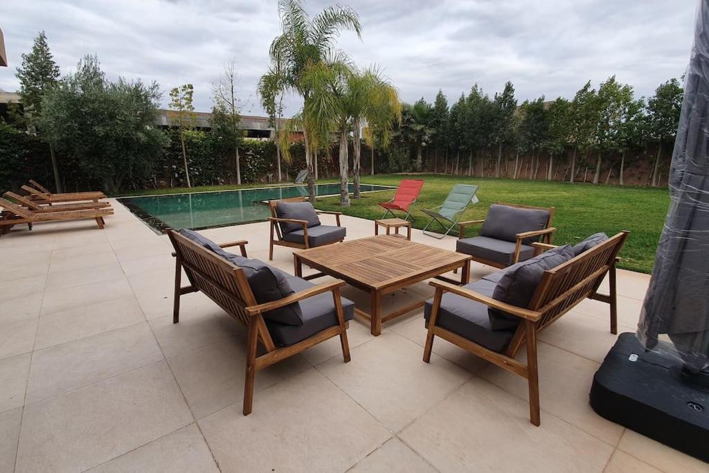 Villa 1 Palmeria *