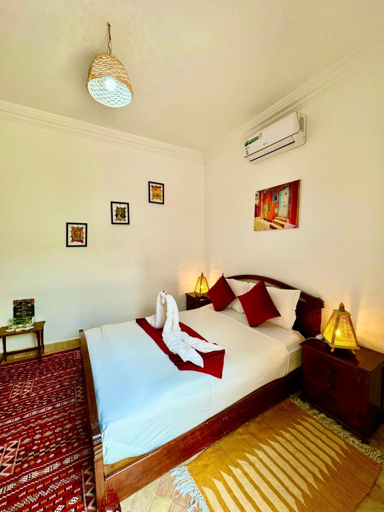 Iklil Riad