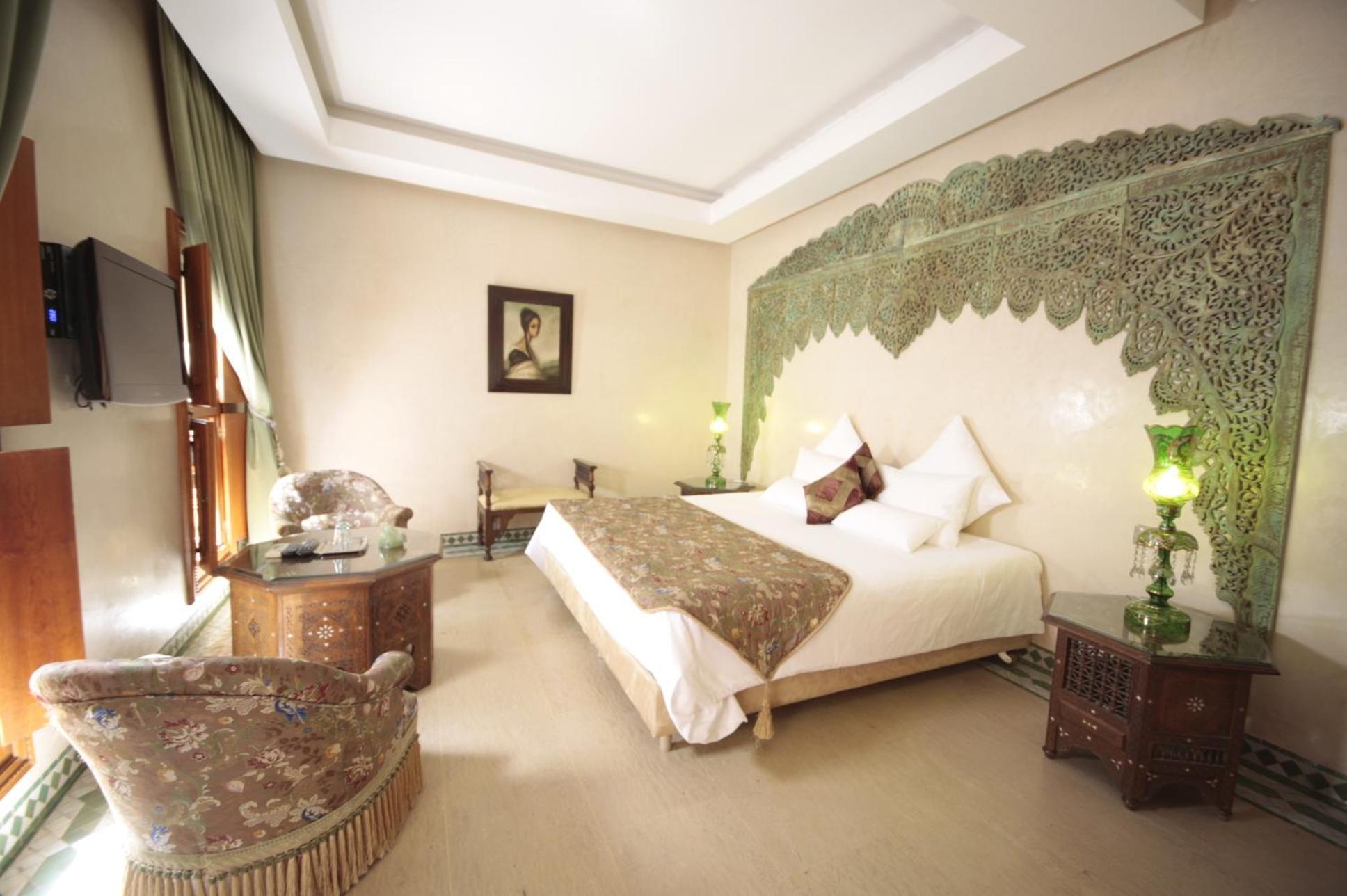 Riad Flam &