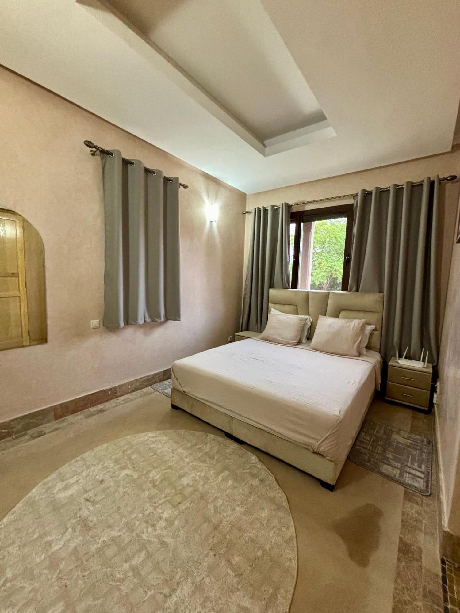 Private Bsf - Hot Pool & - Palm Golf Villa