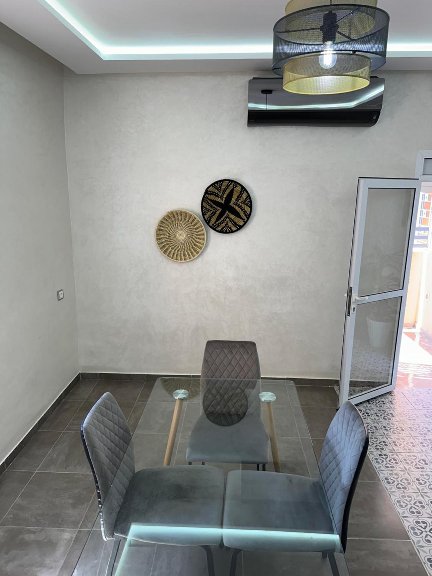 Appartement Gorgeous Newly Renovated Apt- Near Restaurant And Shopping Center