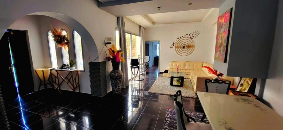 Dar Sukar Villa *