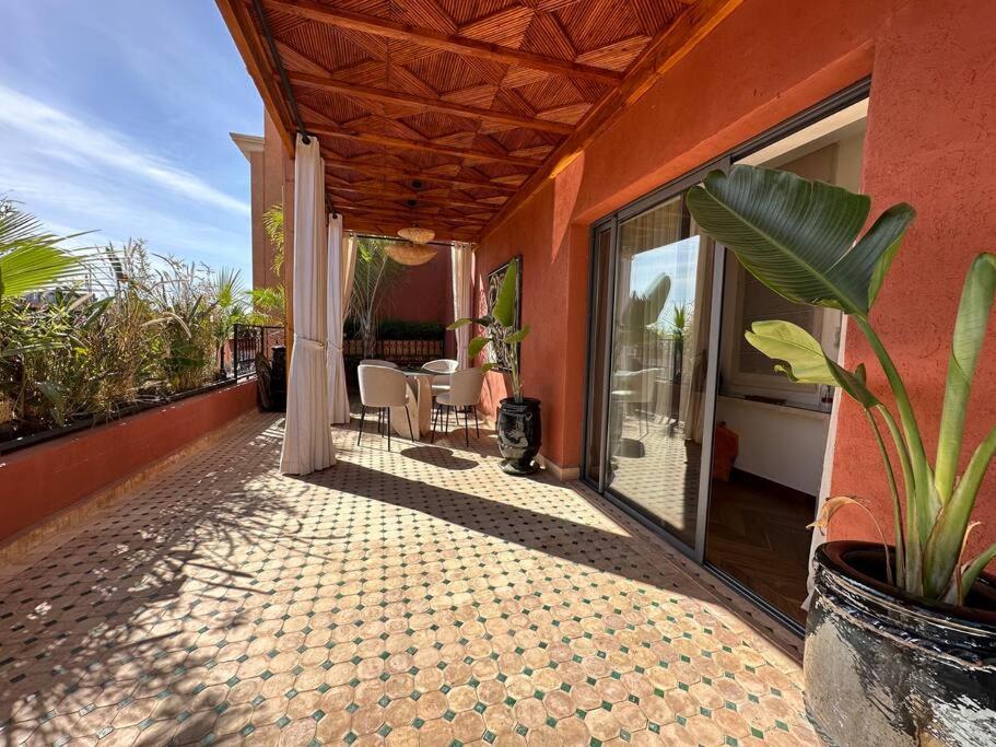Roof Terrasse Centre-gueliz Jacuzzi Appartement