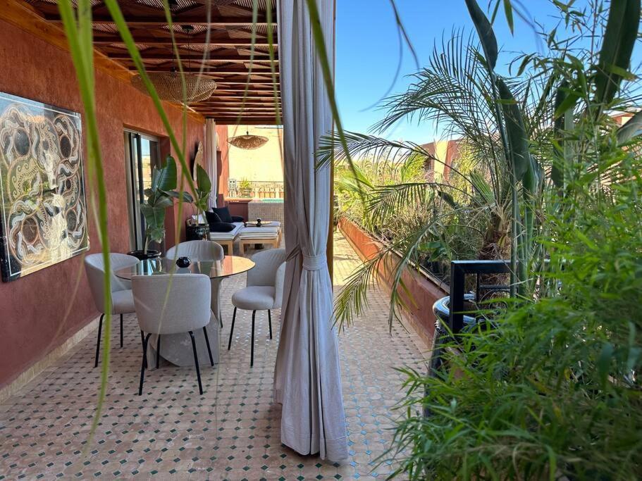 Roof Terrasse Centre-gueliz Jacuzzi Appartement