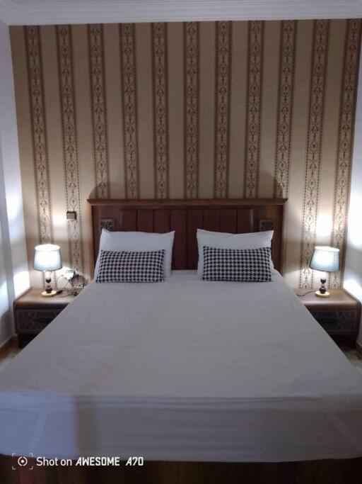 Charming Two-bedroom In Gueliz,marrakesh Appartement *