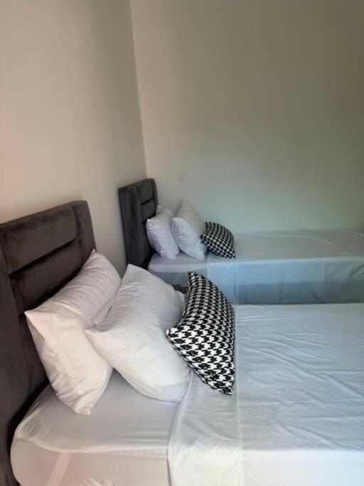 Charming Two-bedroom In Gueliz,marrakesh Marrakesh