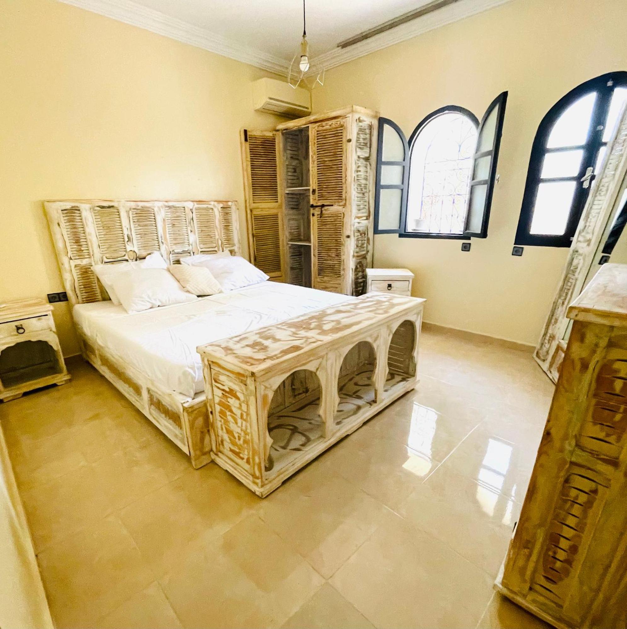 Oasis Rouge Sable Villa