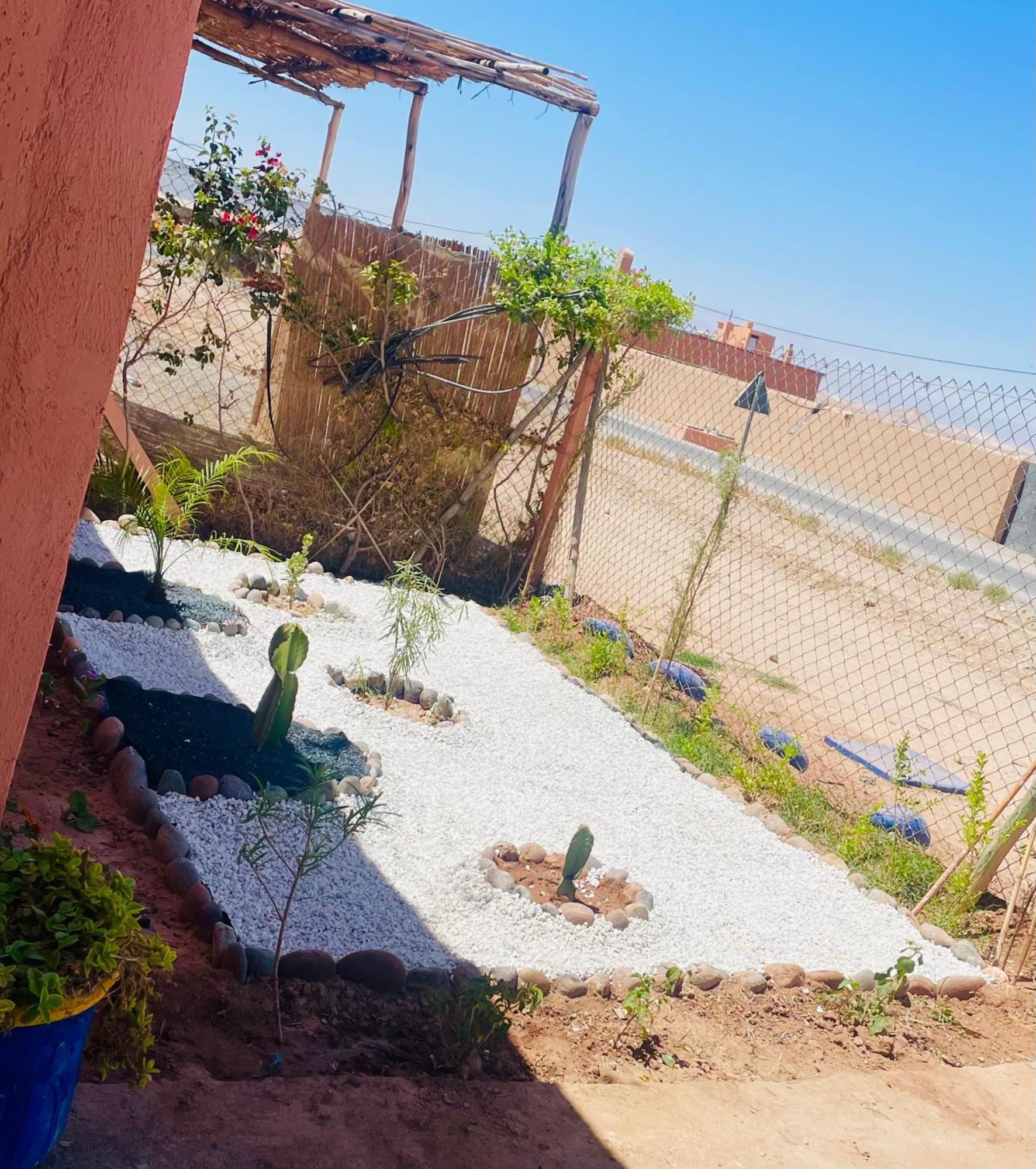 Oasis Rouge Sable Marrakesh