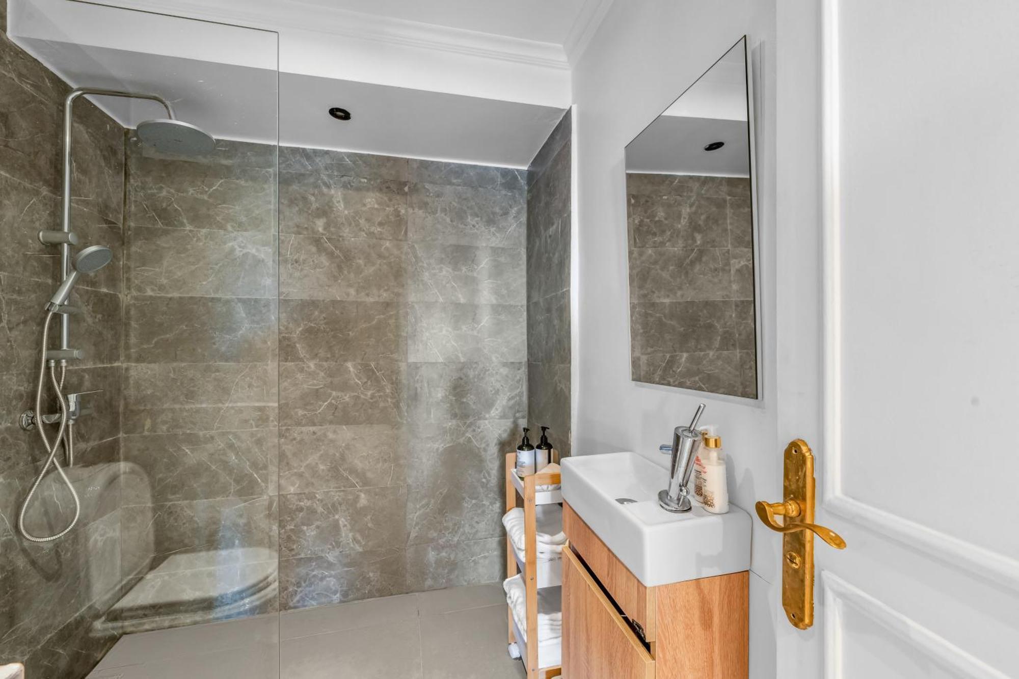3br With Swimming Pool Hivernage Appartement *