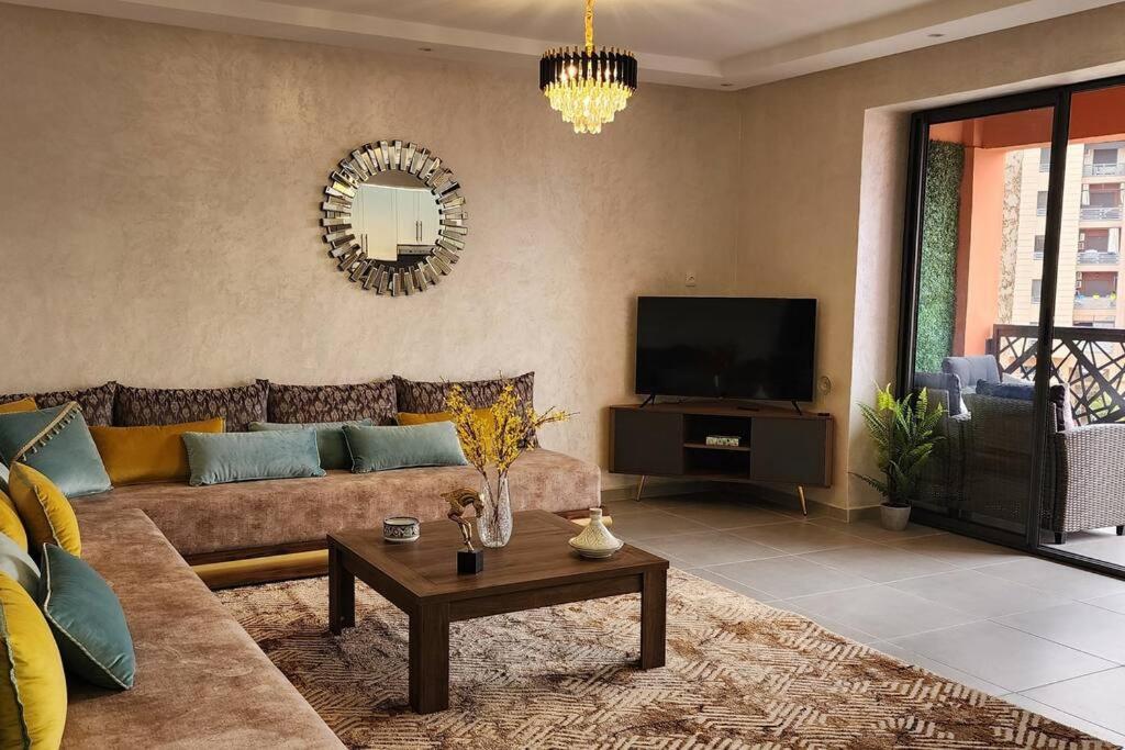Luxury In Downtown Hivernage Neighborhood *