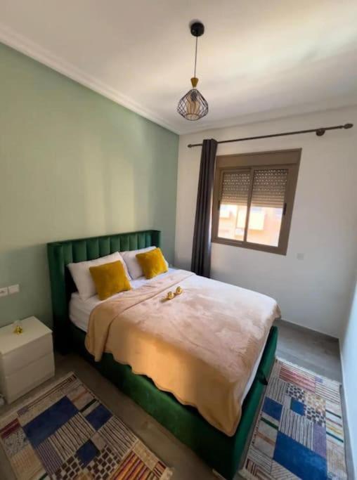Proche Gueliz T3 Piscine Parking Wifi Appartement