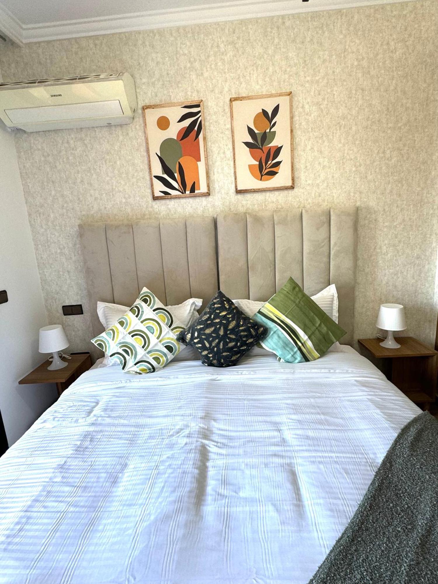 Au Centre Gueliz Avec Piscine Appartement *