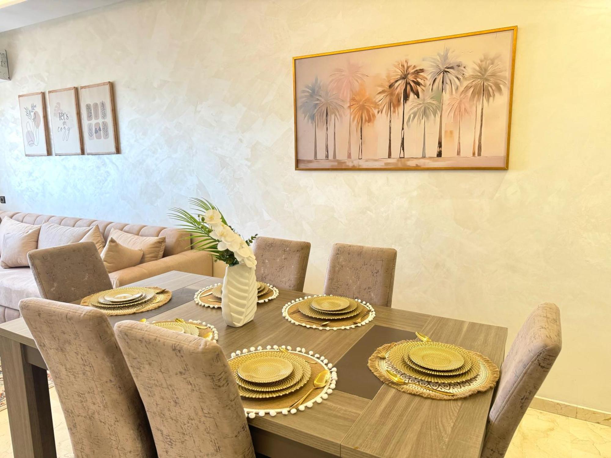 Appartement Au Centre Gueliz Avec Piscine *