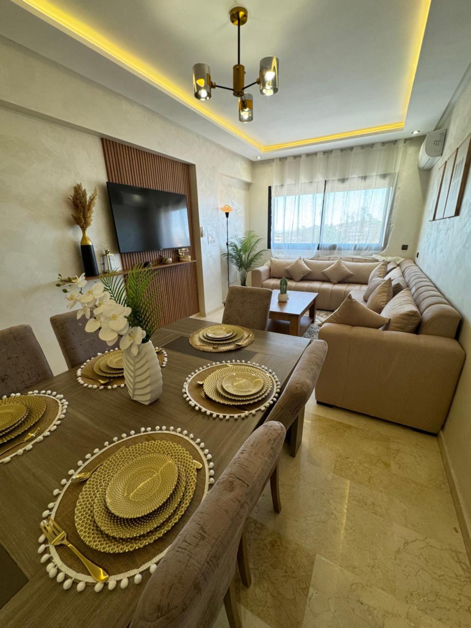 Au Centre Gueliz Avec Piscine Appartement *