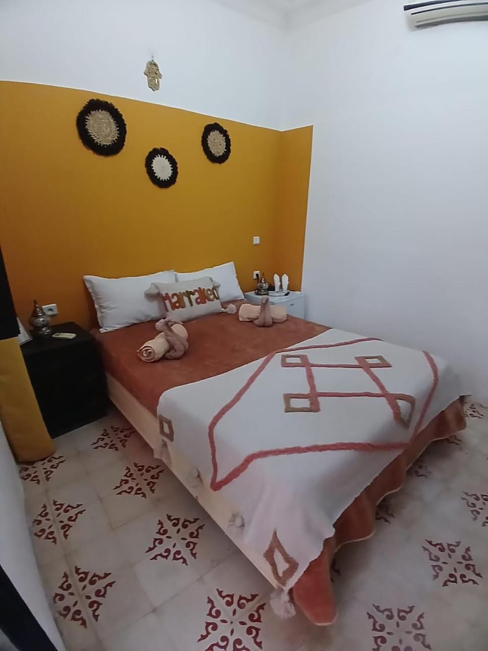 Dantella Riad 3*