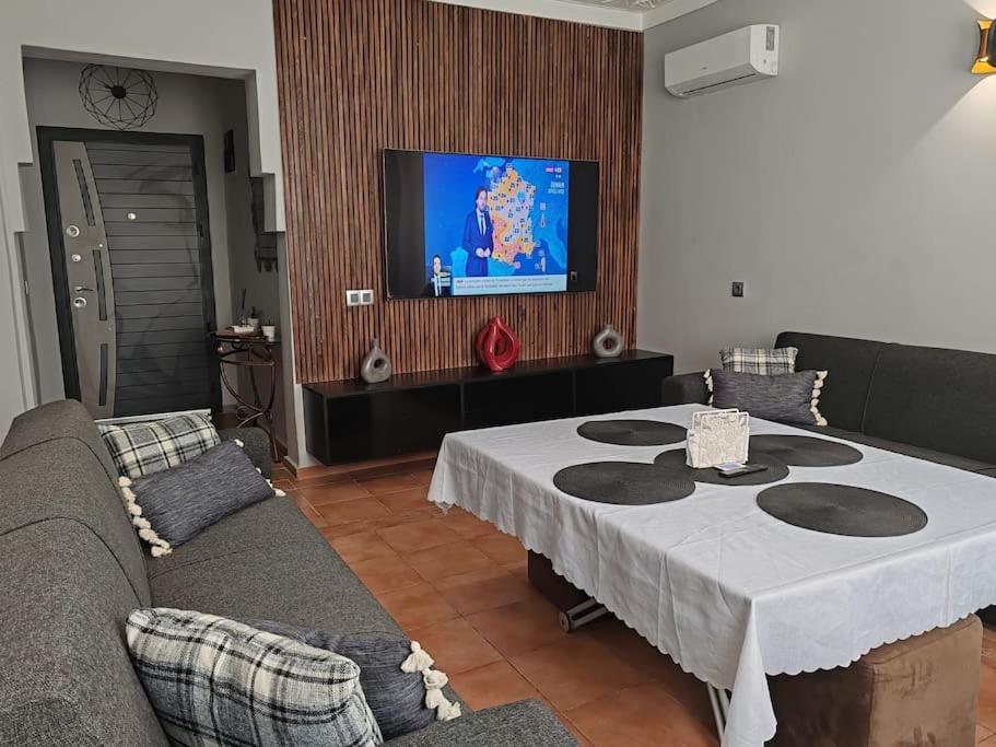 Appartement Type 2 *
