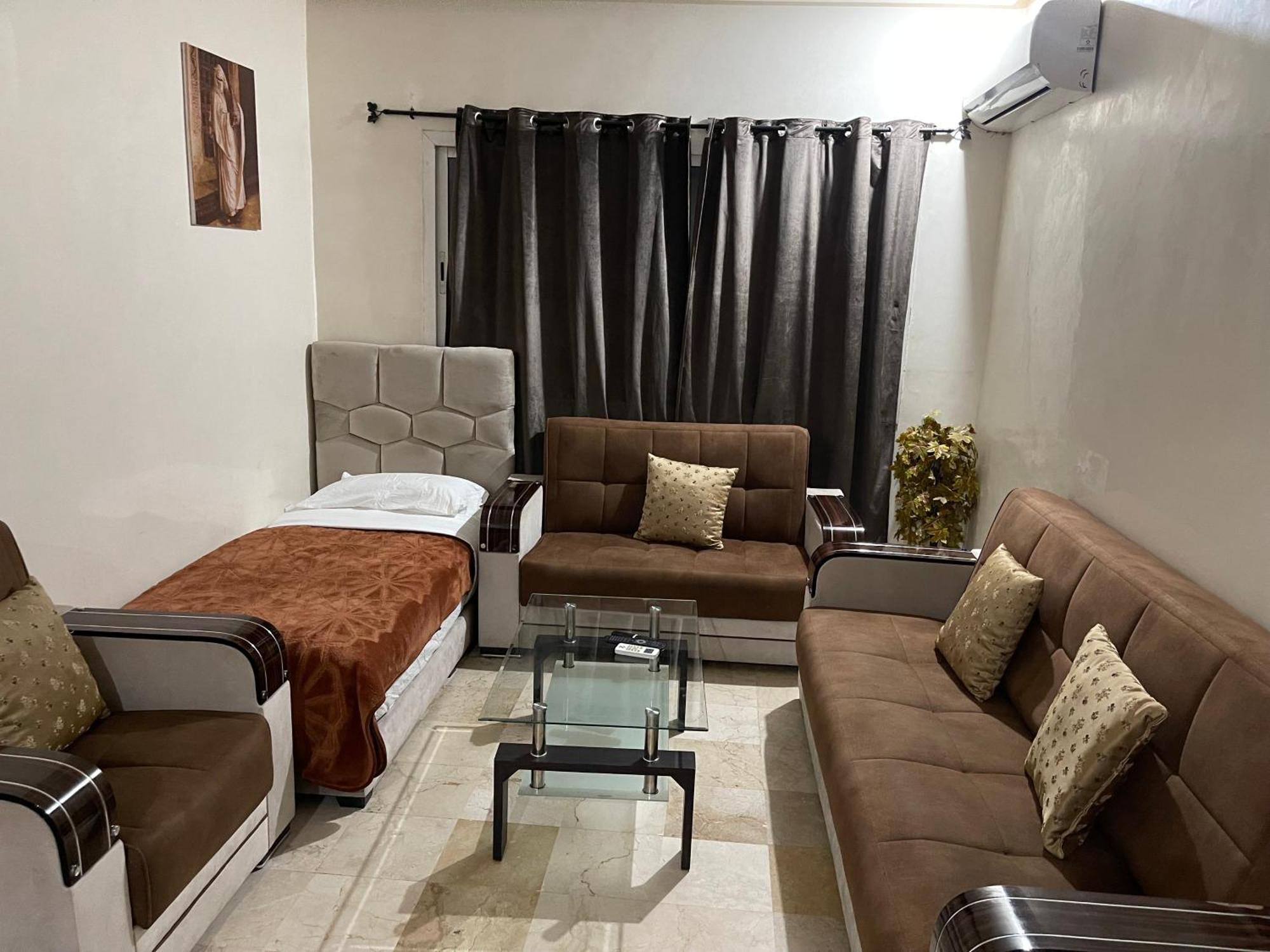 Appartement 1er Etage Numero 7 Pour Famille