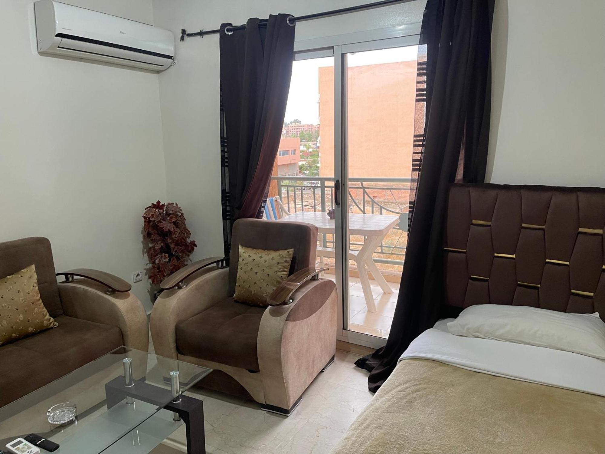 17 3eme Etage Avec Balcon Pour Famille * Marrakesh