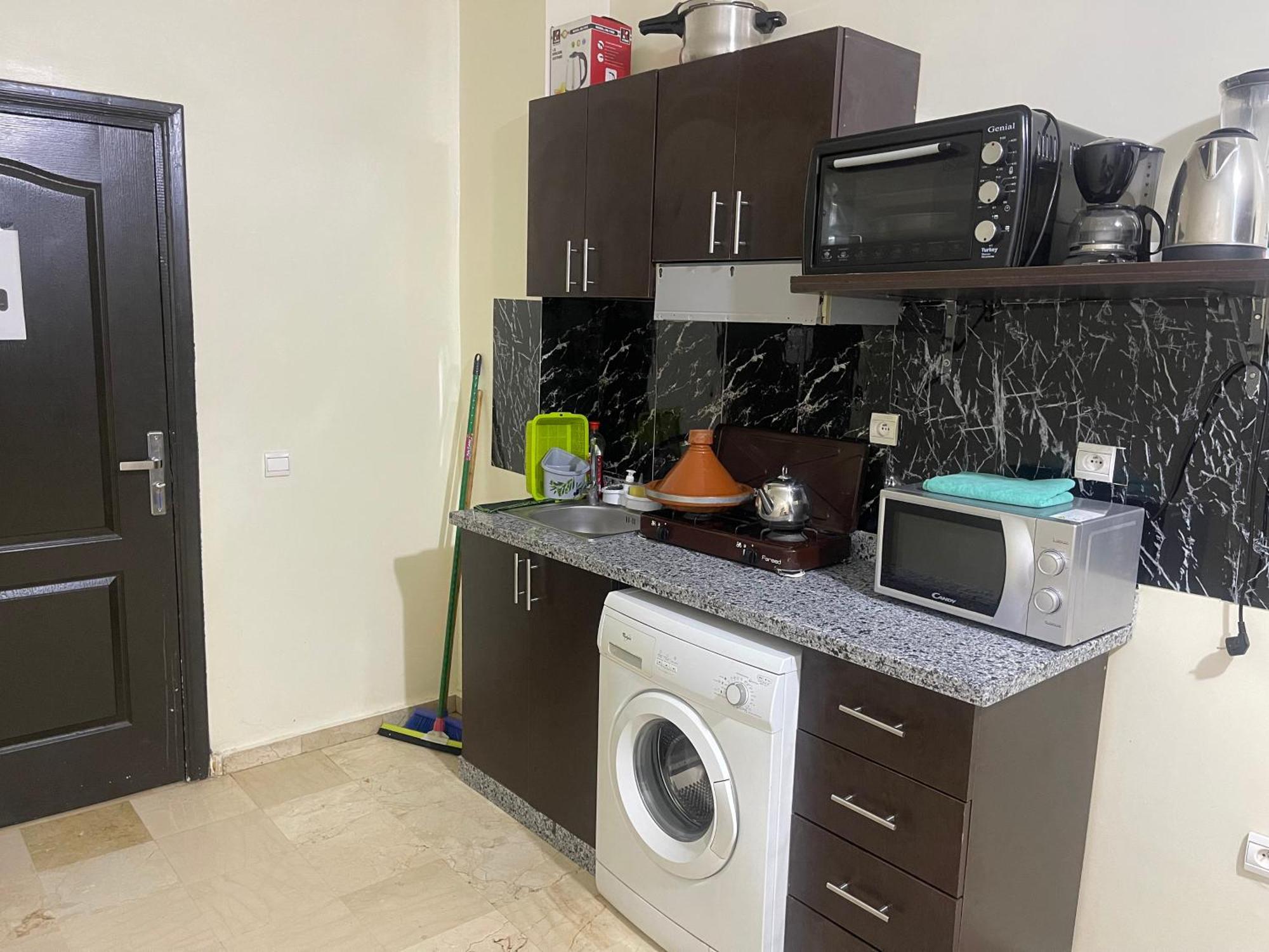 10 1er Etage. Pour Famille Apartamento