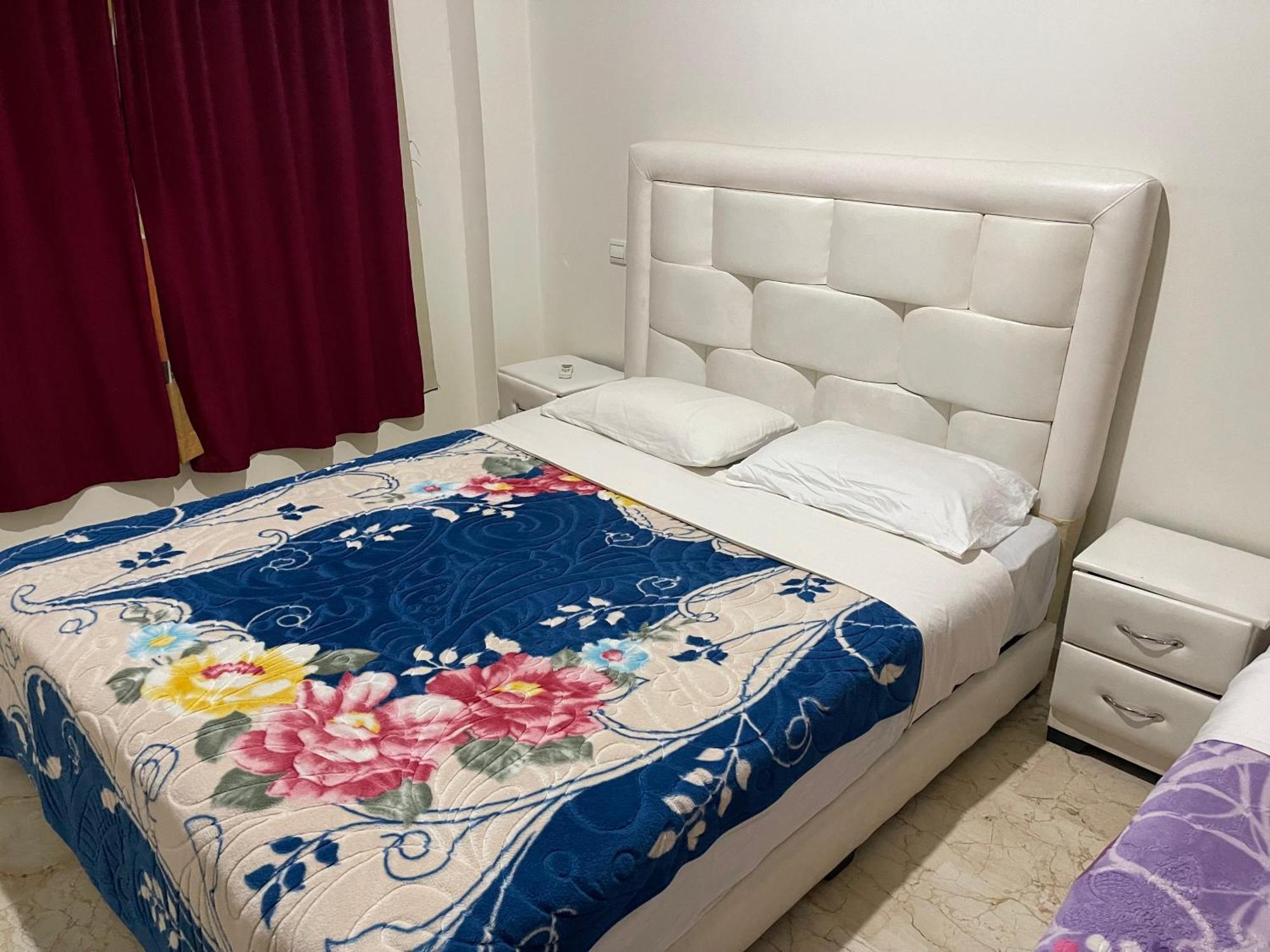 Apartment 10 1er Etage. Pour Famille *