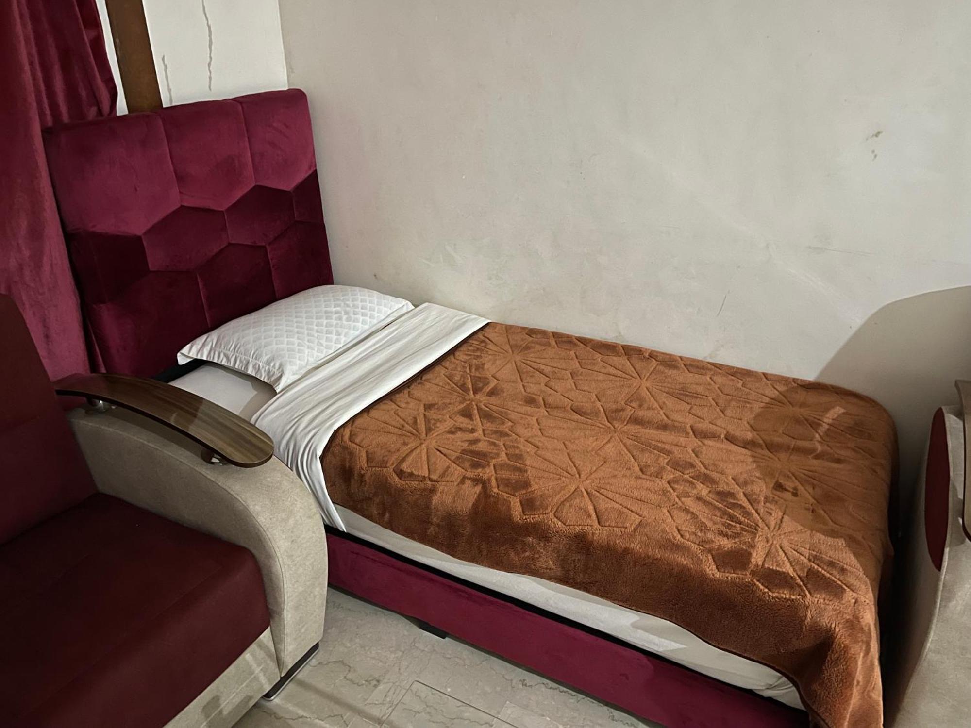 26 Au 4eme Etage Avec Balcon Appartement