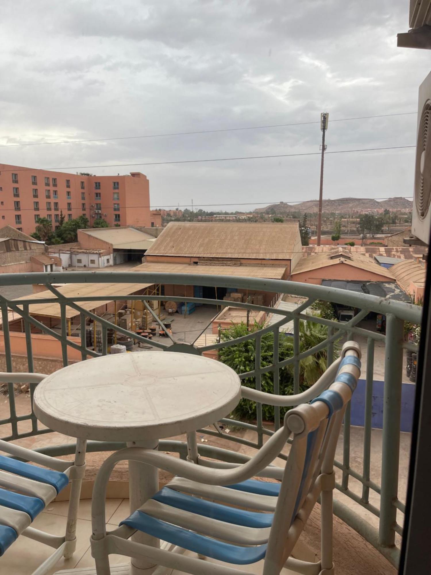 Apartment 20 3em Etage Avec Balcon Marrakesh