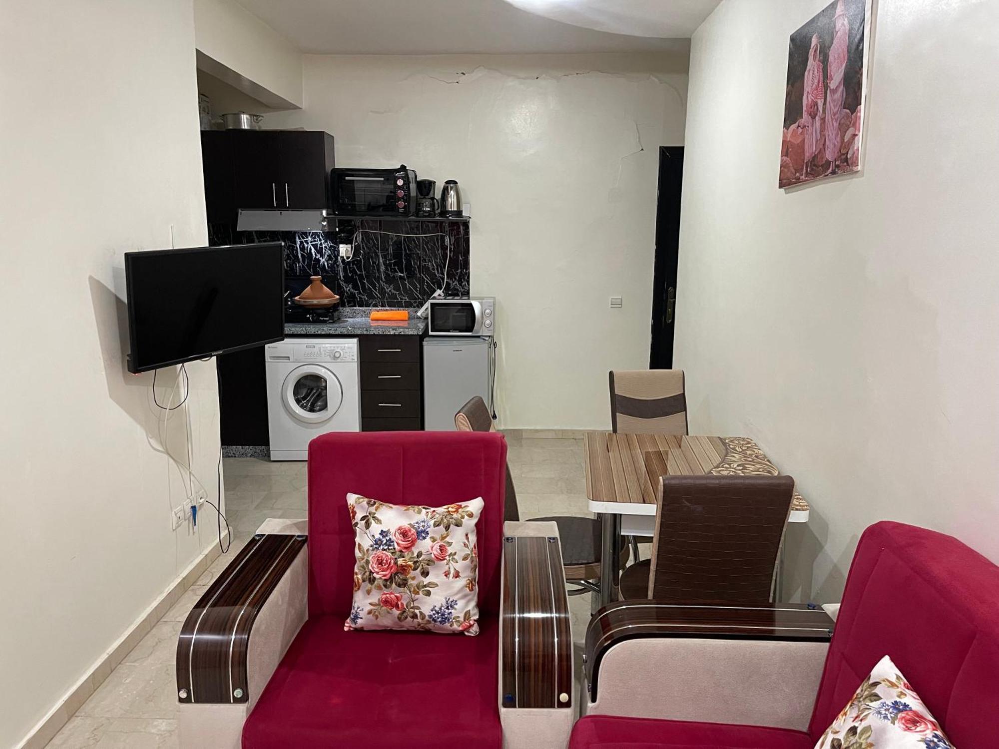 18 3em Etage Avec Balcon * Marrakesh