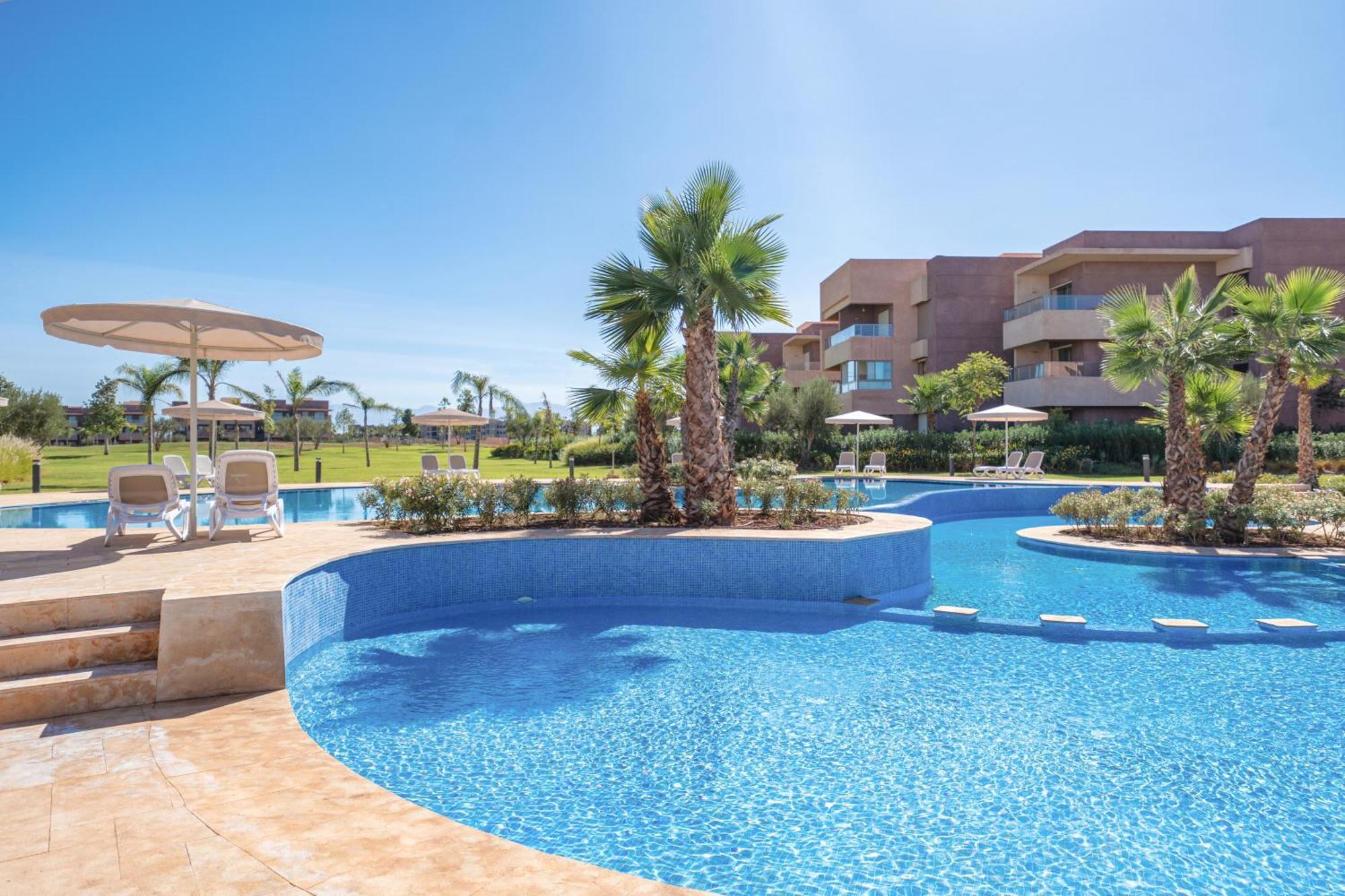 Relax Front Of Pool - Golf- Fiber Optic * Marrakesh