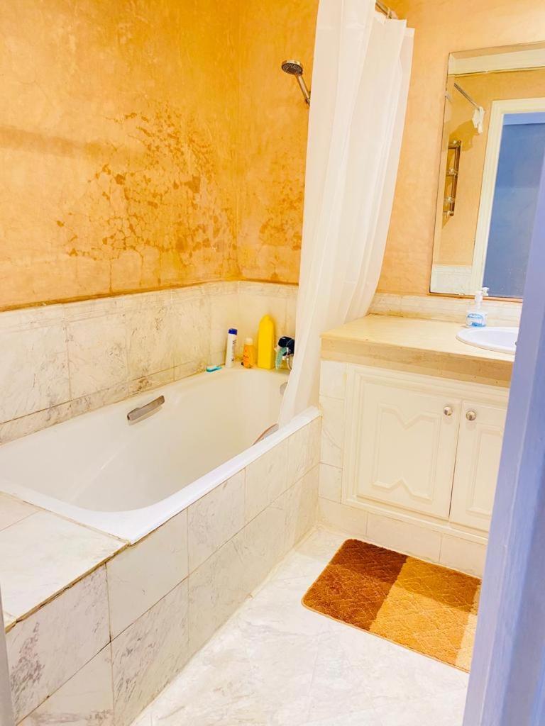Hivernage Avenue Med 6 Appartement