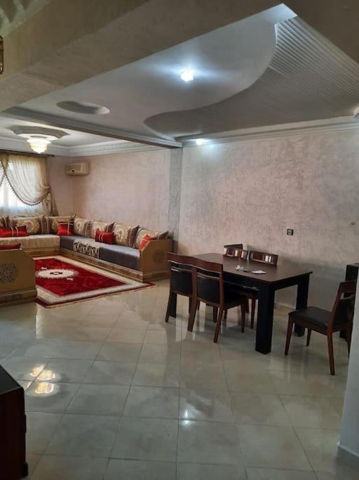 Appartement Avec Piscine Gueliz Marrakesh