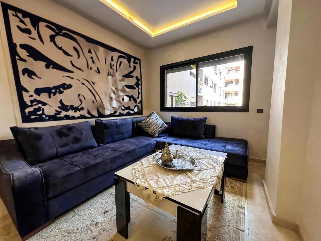 Hiver Nage Apartment *