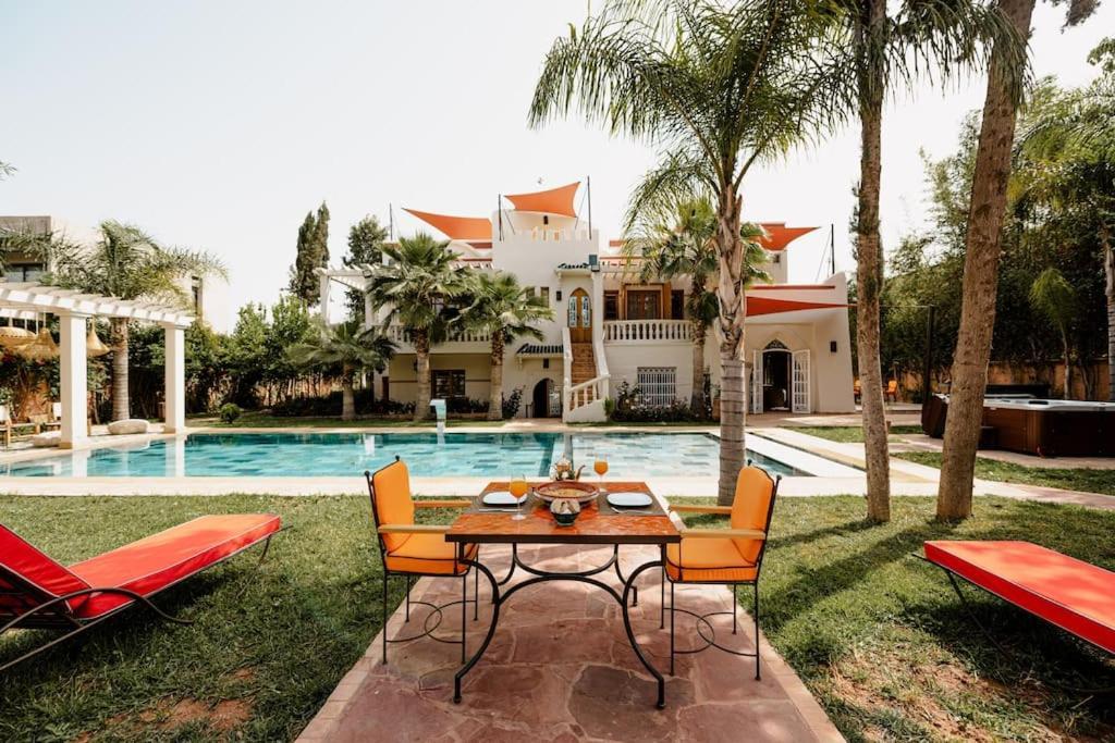 D'oz Pour 12 Personnes Golf Amelkis Villa Marrakesh