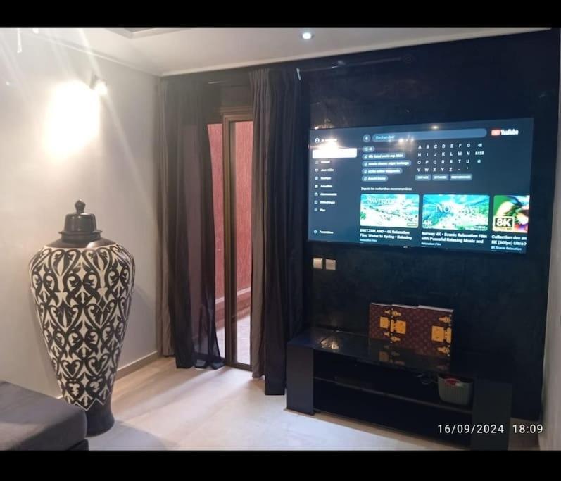 Appartement Chic Et Cosy Deux Avec Piscine *