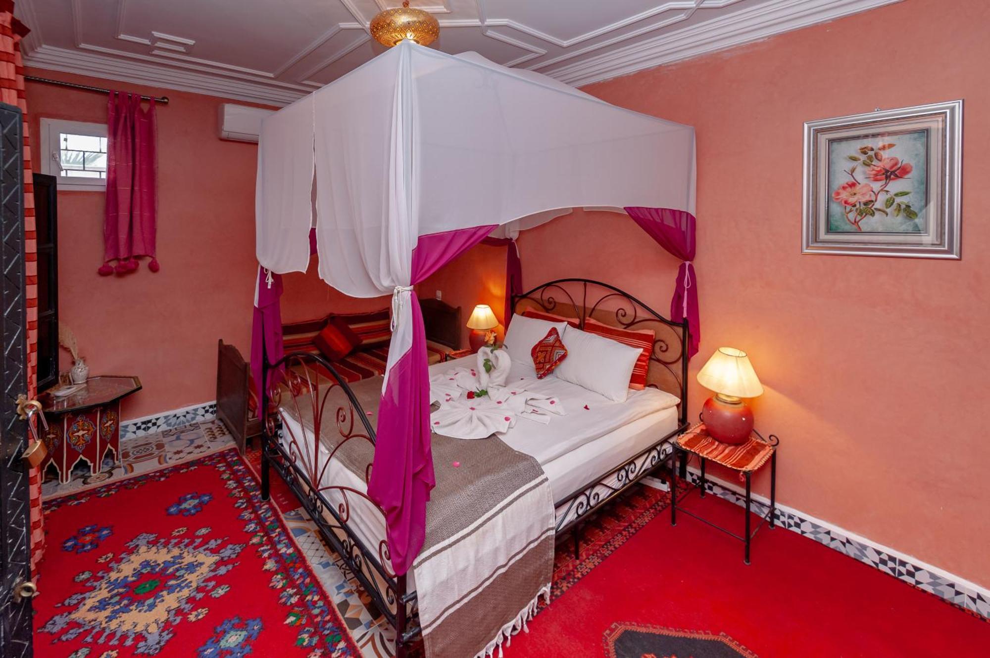 Riad Losra