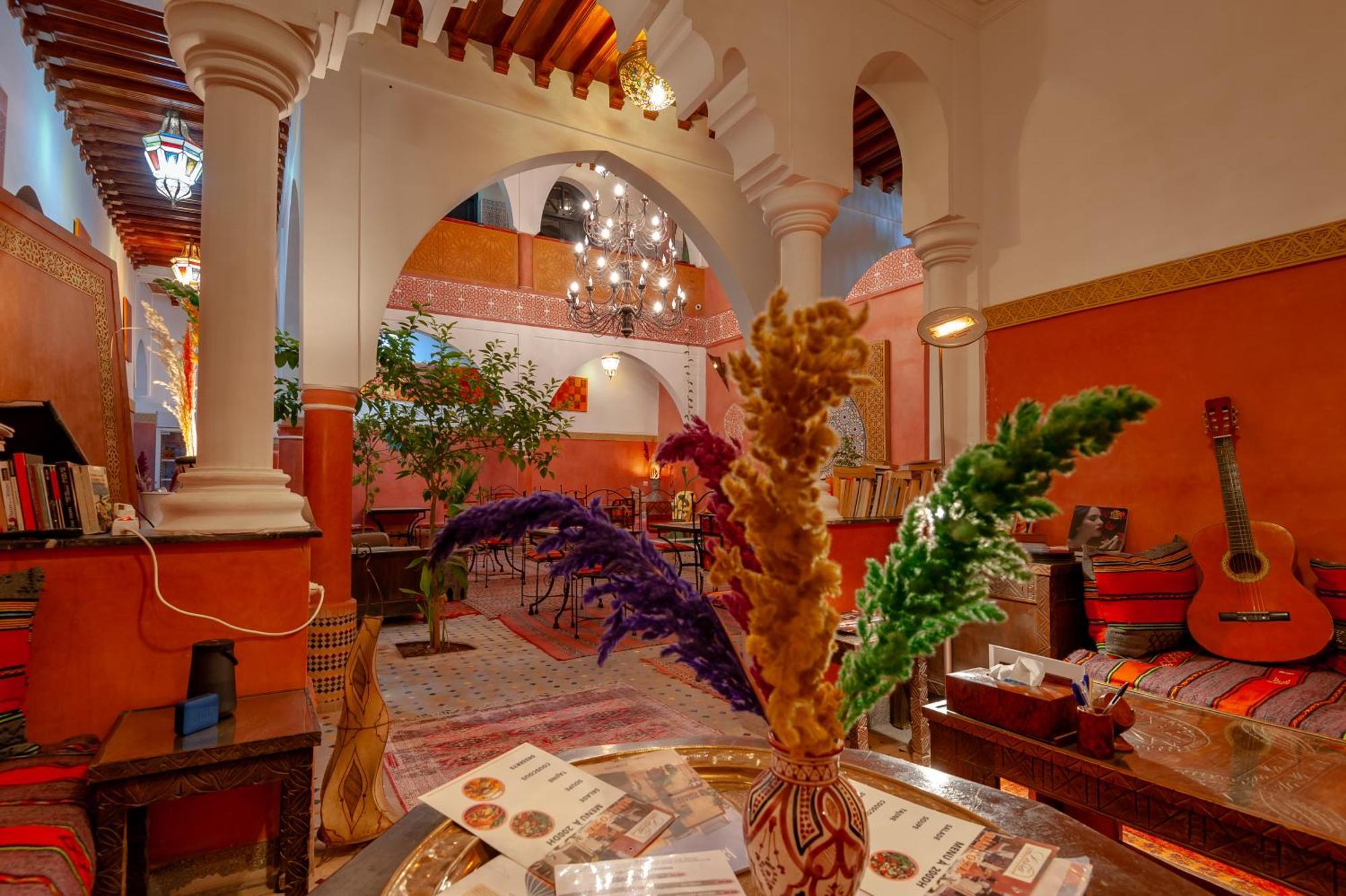 Losra Riad 3*