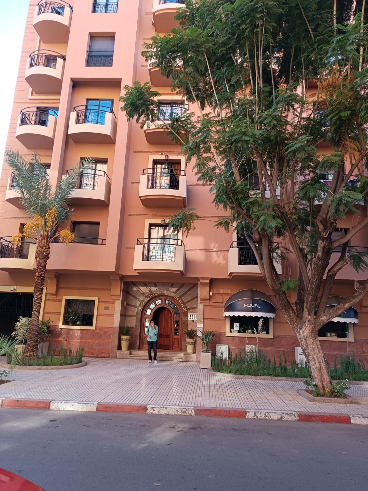 Rose Centre De Marrakech