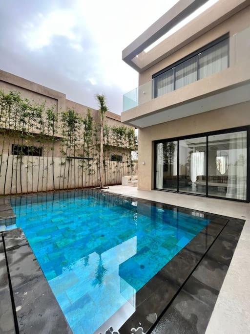 Villa Kenza Piscine Et Jacuzzi Chauffee Marrakesh
