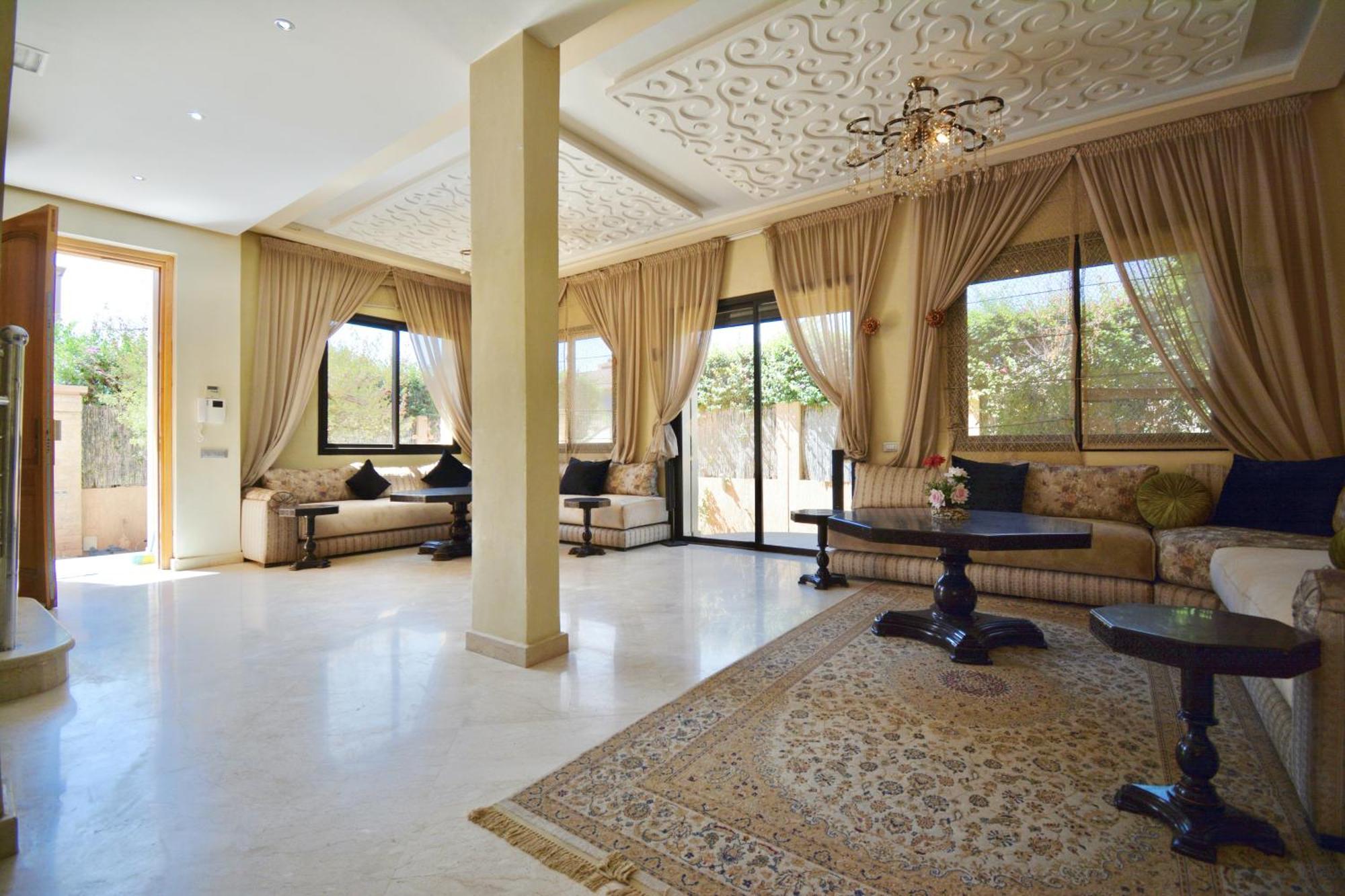 2 King Suites- Pool,ac & Parking-central Location Villa Marrakesh